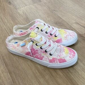 NEW Women’s Obtaom Canvas Mules